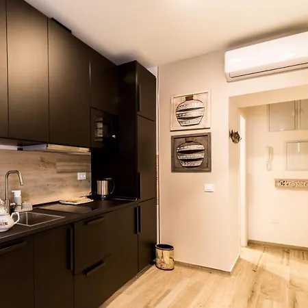 Capitan 1 * Кадис